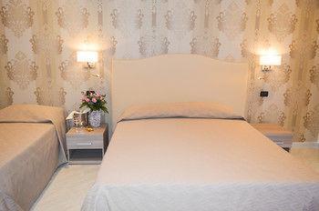 Bed & Breakfast Colosseo 28 Rome